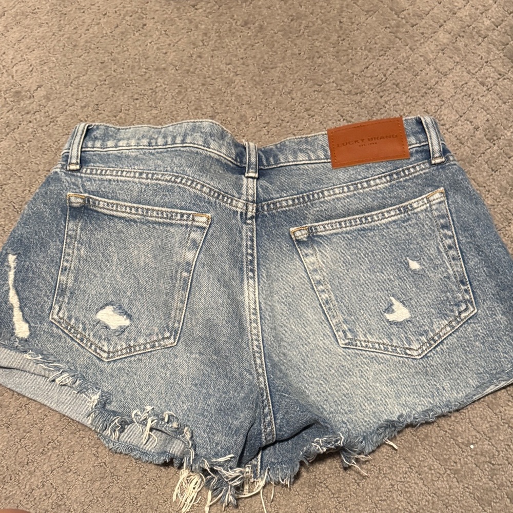 Lucky brand shorts